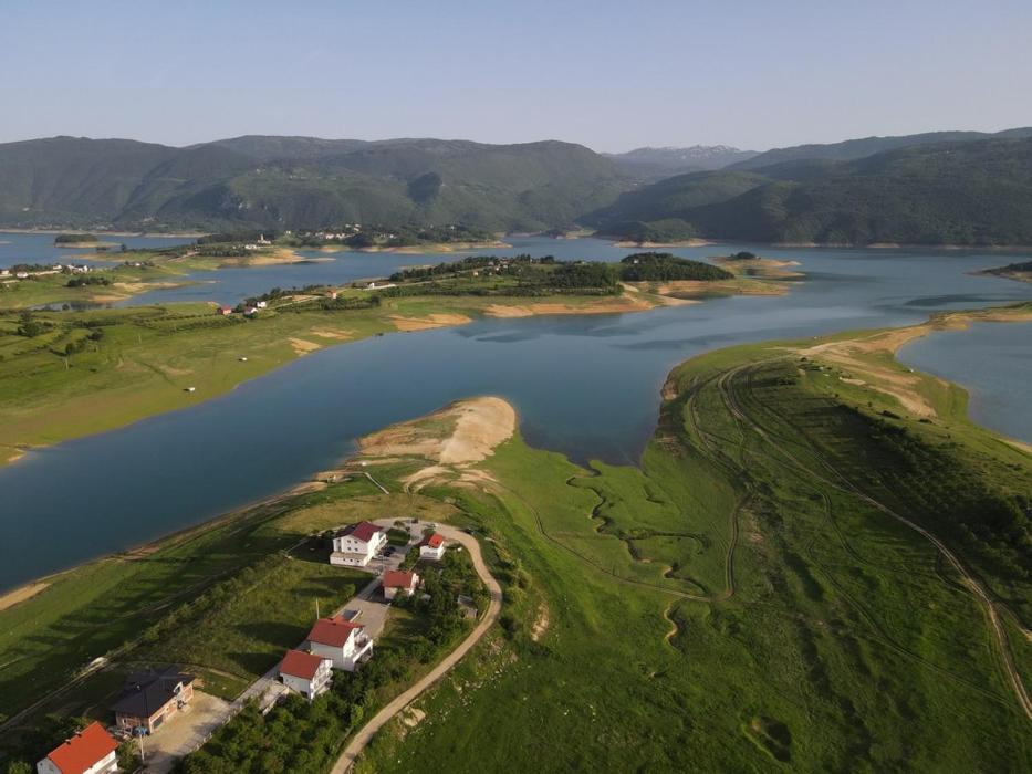 Vikendica Bosnjak Prozor Bagian luar foto