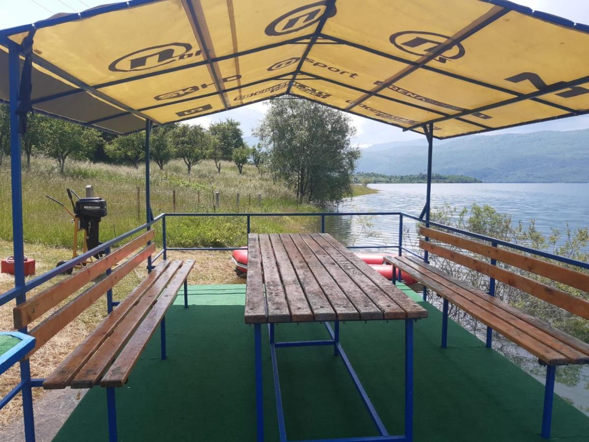 Vikendica Bosnjak Prozor Bagian luar foto